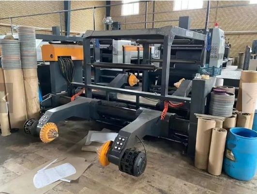 7700 kg 負荷容量 横切断型 ロールシート 紙加工 切断機