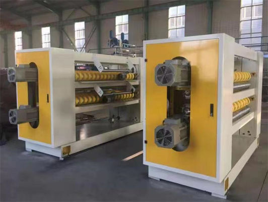 設計速度 120m/min NCシートカット機能を持つ二重層螺旋型クロスカット機