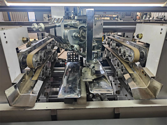 3200 KG 半自動 波紋箱製造用 2 部縫製機