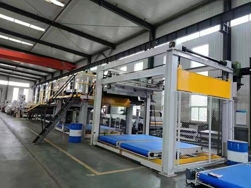 4500 KG 高速 3 層 波紋紙 生産ライン 効果的なパッケージ