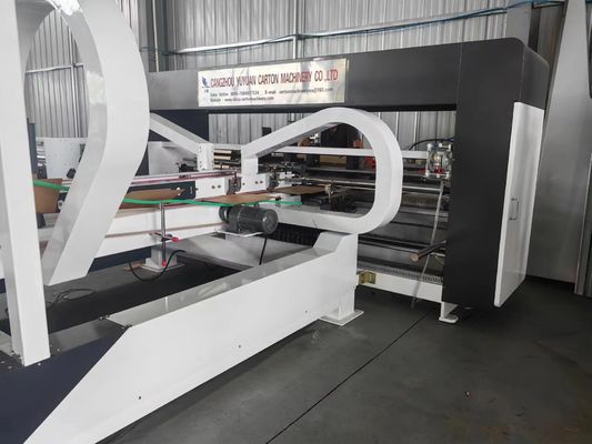 衣料店の必須の紙箱フォルダー 梱包型紙箱用粘着機