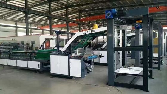 380V ウォルテージ 半自動 紙箱 ラミネーター 紙箱 製造 製造