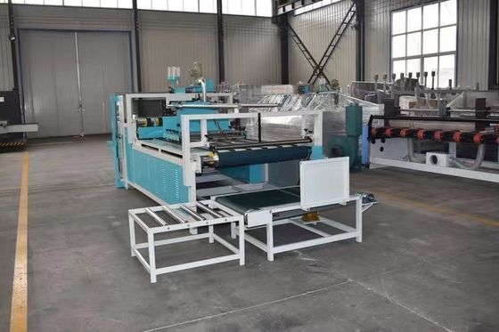 小サイズ 5500 KG 圧 380v 折りたたみと粘着のための2つのパーツのフォルダーグルーヤーマシン