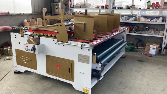 半自動 紙箱用 フォルダー 粘着機 生産効率を向上させる