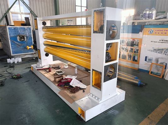 1400/1600/1800/2000/2200/2500/2800mm カートンボックス生産のための紙形作機