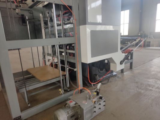 3000 kg 自動フィッダー技術付き 切断・クレージング機械