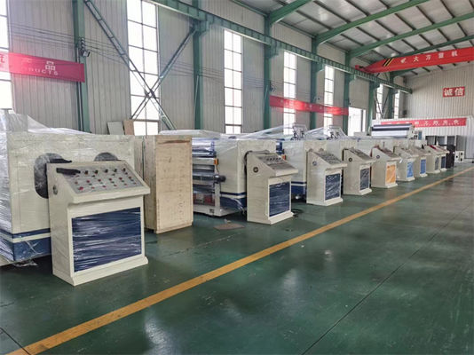 180000 KG 波紋紙の生産ラインのための自動紙箱製造機械