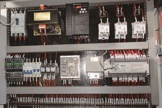 製造から380V以内の5層フルート紙板のローグラテッドラミネート機