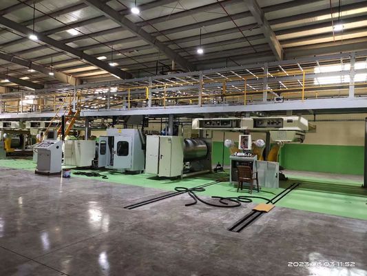 切断精度 均等速度 ±1mm 高速 3層ゴロゴロ紙製機