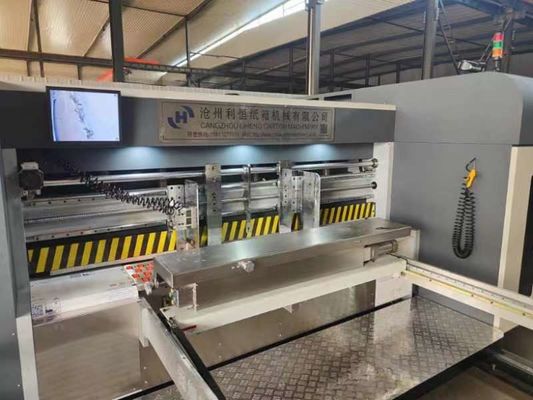 食品飲料用の自動波紋紙箱製造機 18000 KG